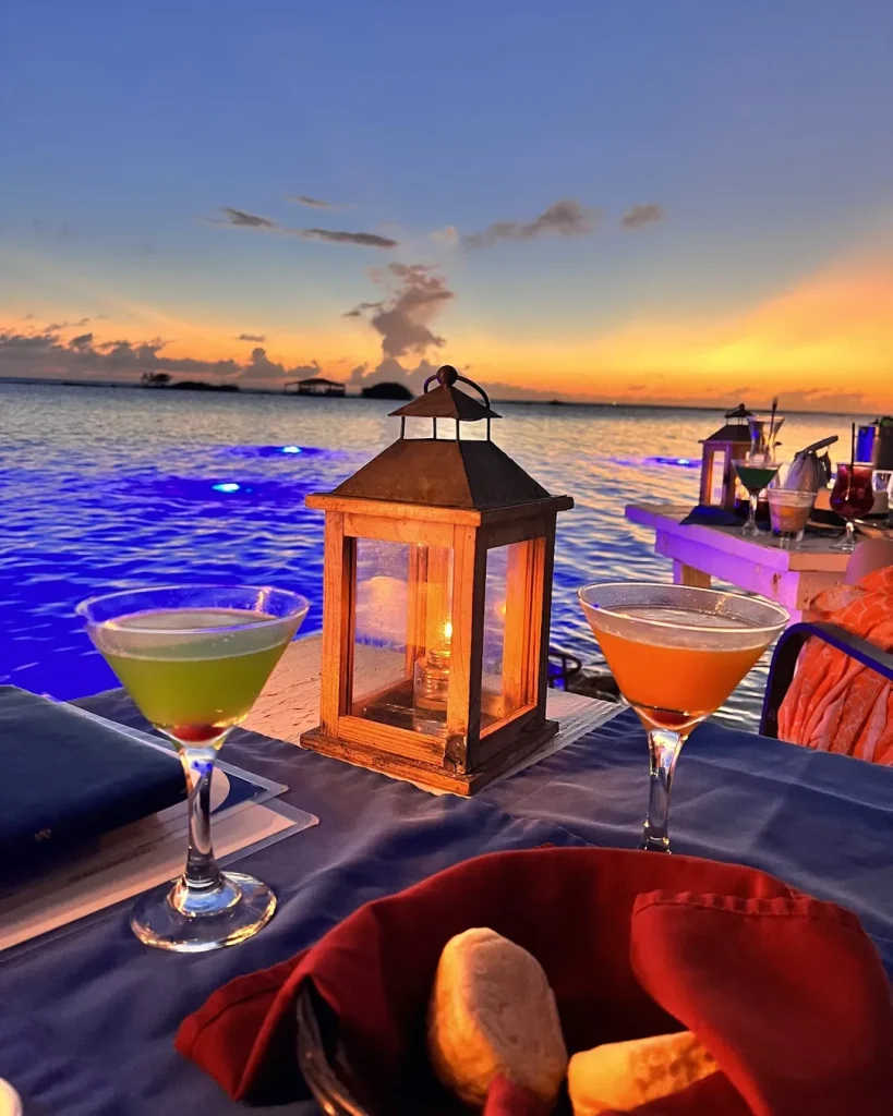 flying fishbone aruba dinner feet in water