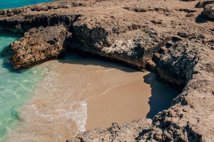 aruba hidden coves secluded rocky beach